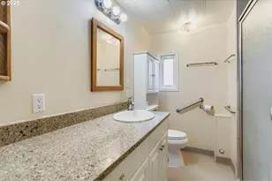 13531 Clairmont Way, Oregon City, OR 97045 - Photo 12