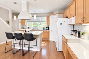 21895 NE Heartwood Cir, Fairview, OR 97024 - Photo 6