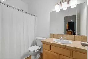 15900 SW Snowy Owl Ln, Beaverton, OR 97007 - Photo 14