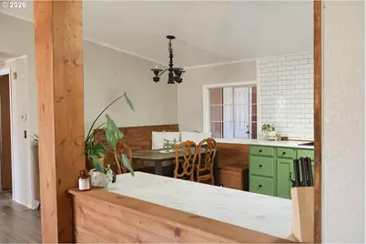 199 Rex St, Roseburg, OR 97471 - Photo 8