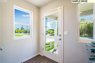 856 Sifuentez Ct, Woodburn, OR 97071 - Photo 4