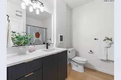 10985 E Burnside St #15, Portland, OR 97216 - Photo 8