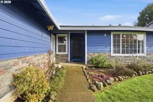 390 SW Ash St, Willamina, OR 97396 - Photo 2