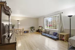 390 SW Ash St, Willamina, OR 97396 - Photo 10