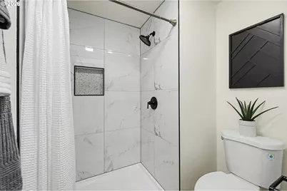 2175 Princeton Dr, Eugene, OR 97405 - Photo 24