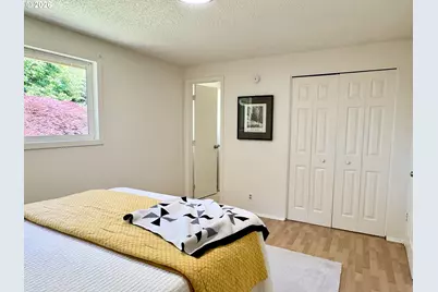 345 E Rosewood Ave, Eugene, OR 97404 - Photo 22