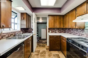 4076 North St, Springfield, OR 97478 - Photo 10