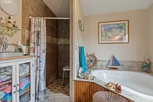 1907 W Duke Rd, Sutherlin, OR 97479 - Photo 18