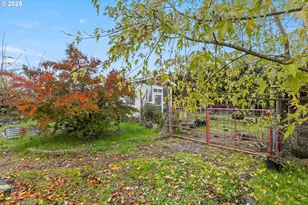 1907 W Duke Rd, Sutherlin, OR 97479 - Photo 2