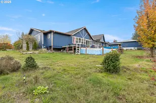 1907 W Duke Rd, Sutherlin, OR 97479 - Photo 28