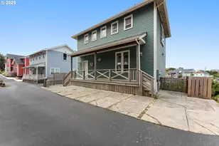 2539 SW Coral Loop, Lincoln City, OR 97367 - Photo 2