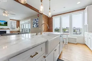 2539 SW Coral Loop, Lincoln City, OR 97367 - Photo 12