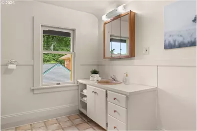 1815 NE Wasco St, Portland, OR 97232 - Photo 26