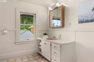 1815 NE Wasco St, Portland, OR 97232 - Photo 26