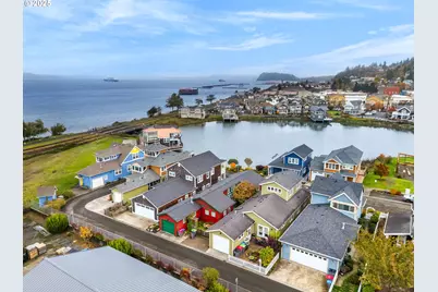 265 23rd St, Astoria, OR 97103 - Photo 36