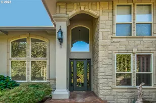 4907 NW Highpoint Dr, Camas, WA 98607 - Photo 2