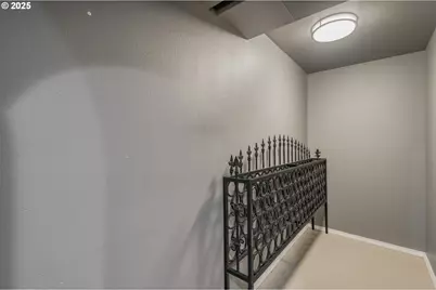 4907 NW Highpoint Dr, Camas, WA 98607 - Photo 34