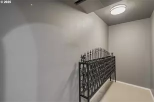 4907 NW Highpoint Dr, Camas, WA 98607 - Photo 34