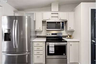 8367 N Umpqua Hwy, Roseburg, OR 97470 - Photo 10