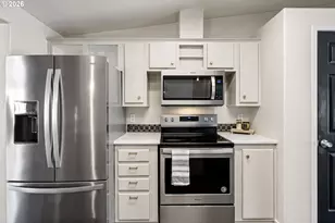 8367 N Umpqua Hwy, Roseburg, OR 97470 - Photo 10