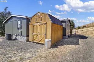 8367 N Umpqua Hwy, Roseburg, OR 97470 - Photo 38