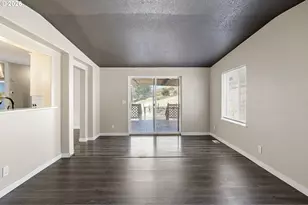 8367 N Umpqua Hwy, Roseburg, OR 97470 - Photo 14