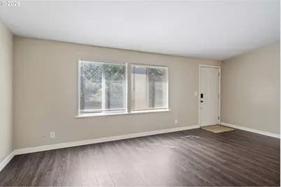 8367 N Umpqua Hwy, Roseburg, OR 97470 - Photo 4
