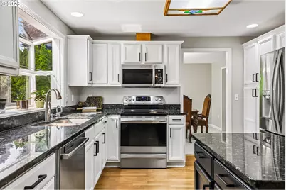 12307 NE 184th St, Battle Ground, WA 98604 - Photo 16