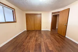 3311 NE 145th Ave, Portland, OR 97230 - Photo 4