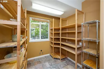 3016 SE Berkeley Pl, Portland, OR 97202 - Photo 18