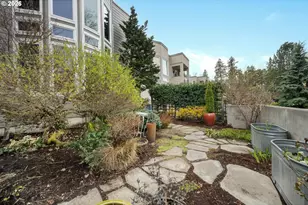 3016 SE Berkeley Pl, Portland, OR 97202 - Photo 44