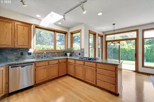 2105 Bridle Way, West Linn, OR 97068 - Photo 16