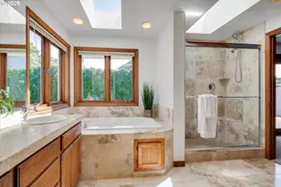2105 Bridle Way, West Linn, OR 97068 - Photo 24