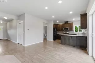 3091 NE Hidden Meadow Dr, McMinnville, OR 97128 - Photo 6