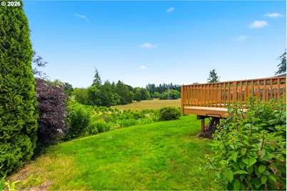 3091 NE Hidden Meadow Dr, McMinnville, OR 97128 - Photo 18