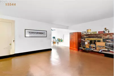 15544 NE Couch St, Portland, OR 97230 - Photo 2
