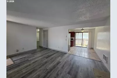 15544 NE Couch St, Portland, OR 97230 - Photo 24