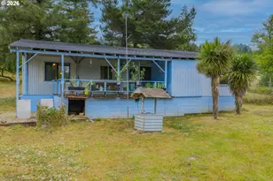 94708 Parsonage Ln, Broadbent, OR 97414 - Photo 2