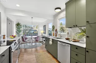 7618 SE Clay St, Portland, OR 97215 - Photo 20