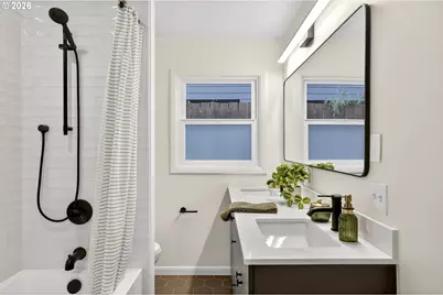 7618 SE Clay St, Portland, OR 97215 - Photo 28