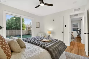 7618 SE Clay St, Portland, OR 97215 - Photo 24