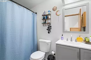 10815 SE Bush St, Portland, OR 97266 - Photo 16