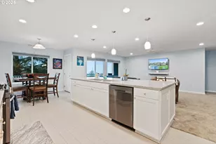 10360 Skyview Rd, Tillamook, OR 97141 - Photo 14