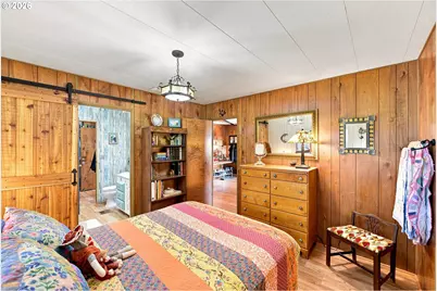 69686 McFarland Rd, North Bend, OR 97459 - Photo 18