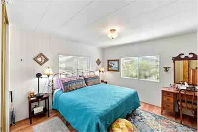 69686 McFarland Rd, North Bend, OR 97459 - Photo 12