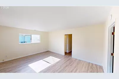 533 Art St, Brookings, OR 97415 - Photo 12