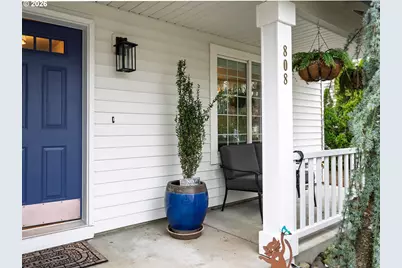 808 NW 14th Ave, Battle Ground, WA 98604 - Photo 2