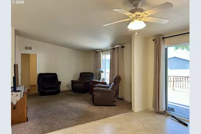 1809 26th St #38, La Grande, OR 97850 - Photo 8