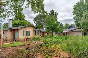 1535 SW 200th Ct, Beaverton, OR 97003 - Photo 6