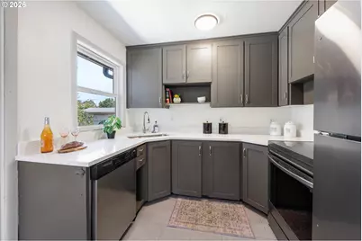 4536 SE 97th Ave, Portland, OR 97266 - Photo 10